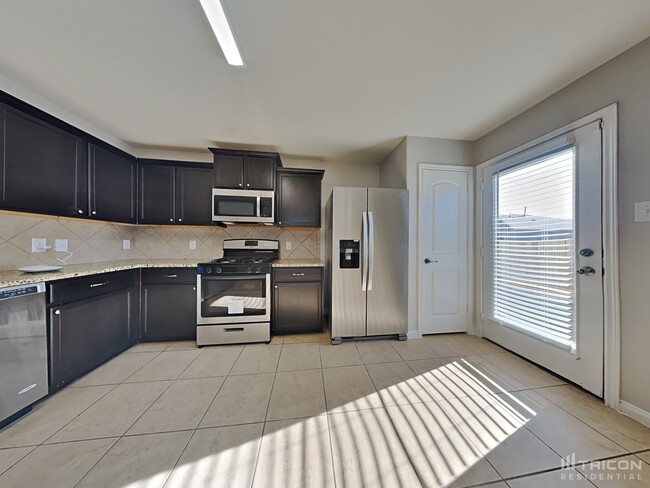 Building Photo - 1525 Treeta Trail