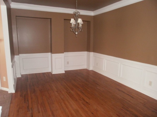 Building Photo - 2918 Wintercrest Drive