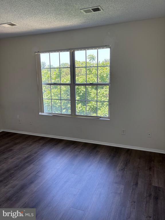 Building Photo - 1103 Huntmaster Terrace NE
