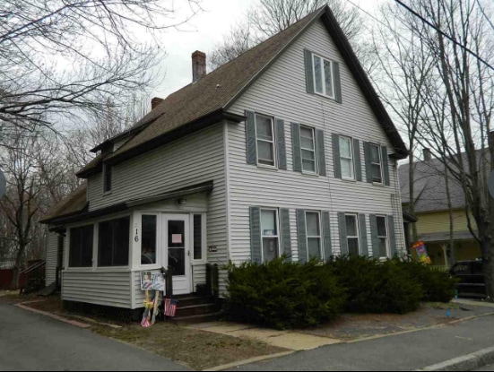 Primary Photo - 16 Charles St