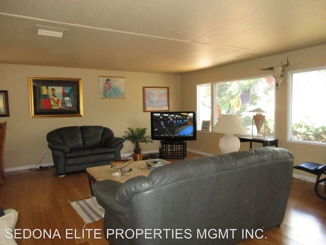 Foto del edificio - 2 br, 2 bath House - 520 ANDANTE