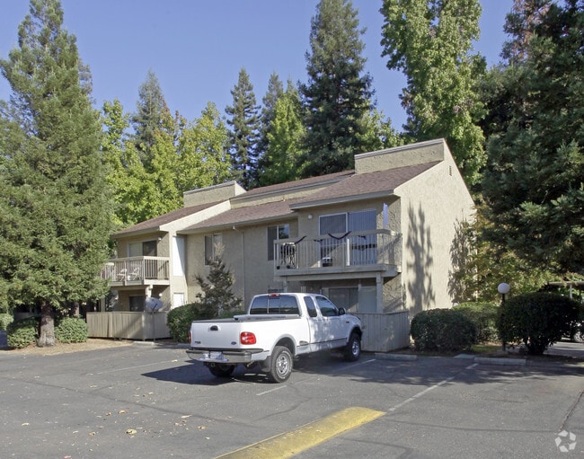 Meadow Wood Condo Apartments Rentals Marysville, CA