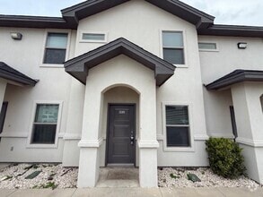 Building Photo - 7209 Rocio Dr