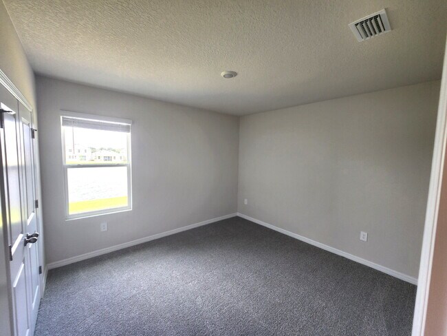 Building Photo - 18002 Canopy Pl