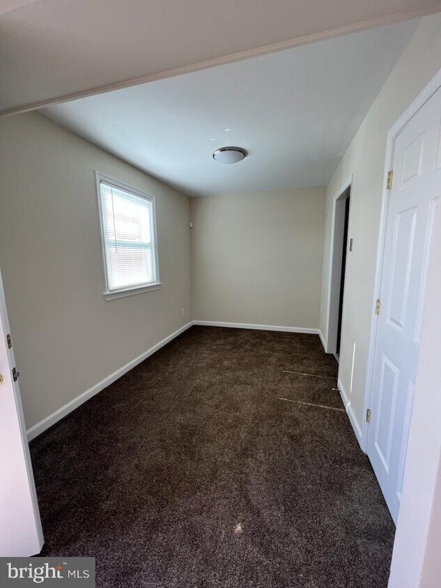 2418 Iverson St, Temple Hills, MD 20748 Townhome Rentals in Temple Hills MD