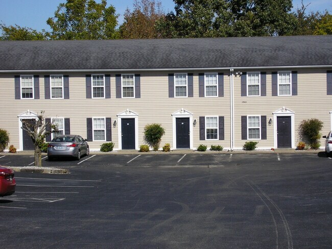 Foto del edificio - 1960 Stonehenge Avenue