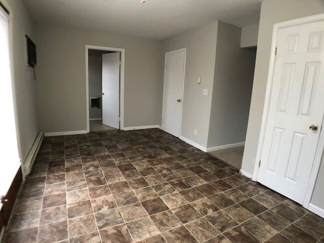 Building Photo - 9757-9763 Toth St. Bridgman