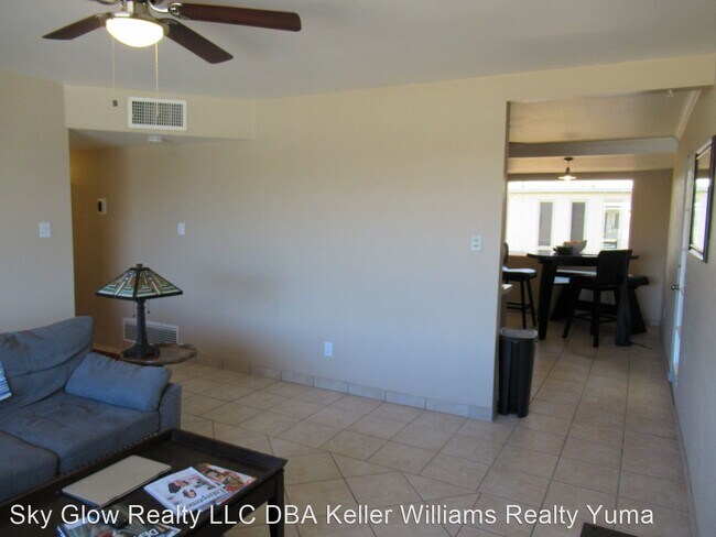Foto del edificio - 3 br, 2 bath House - 107 W. 23rd St.