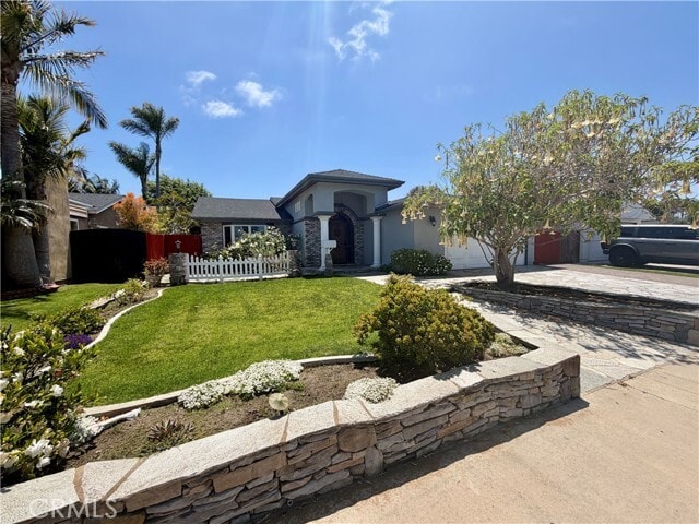 Building Photo - 9272 Sunridge Dr
