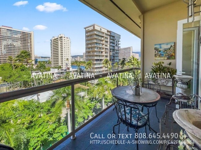 Building Photo - Modern Furnished Waikiki Penthouse!