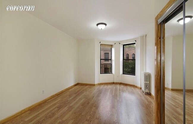 Building Photo - 344 14th St