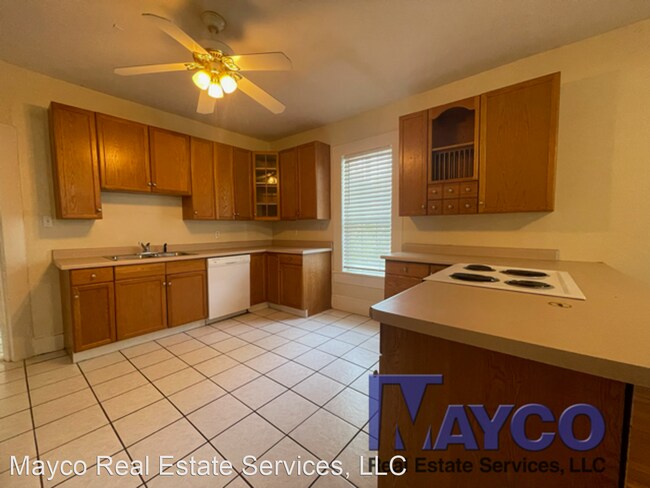 Building Photo - 3 br, 2 bath House - 3801 Maryland Ave.