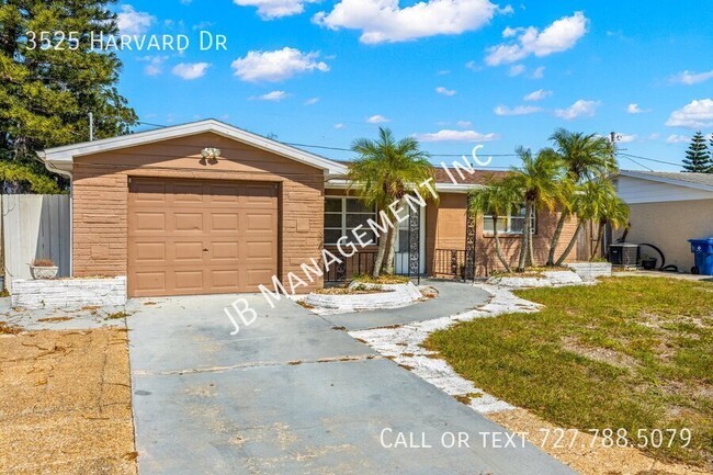 Building Photo - Lovely 3-Bed/2-Bath Home