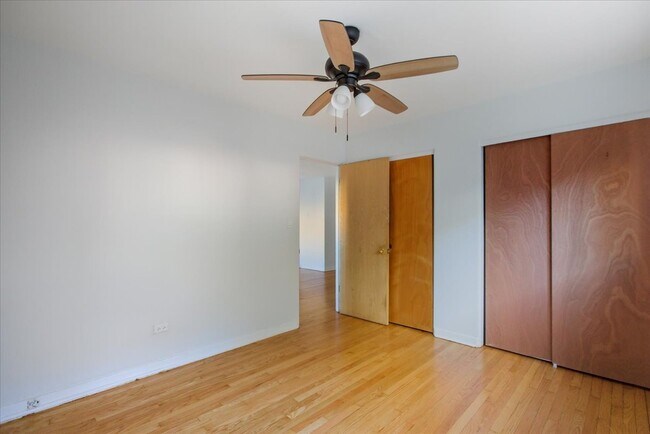 Foto del edificio - 6719 N Hermitage Ave