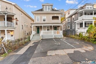 Building Photo - 37 Plaza Ave