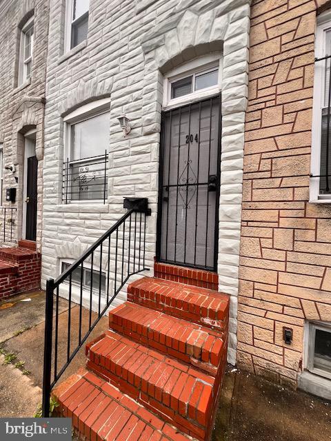 Foto principal - 204 N Rose St