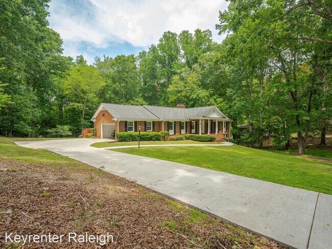 Building Photo - 3 br, 3.5 bath House - 3204 Manor Ridge Dr.