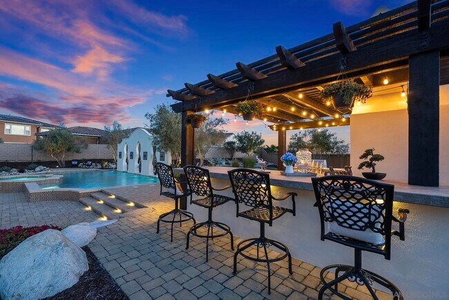 Foto del edificio - 15717 Montbury Pl