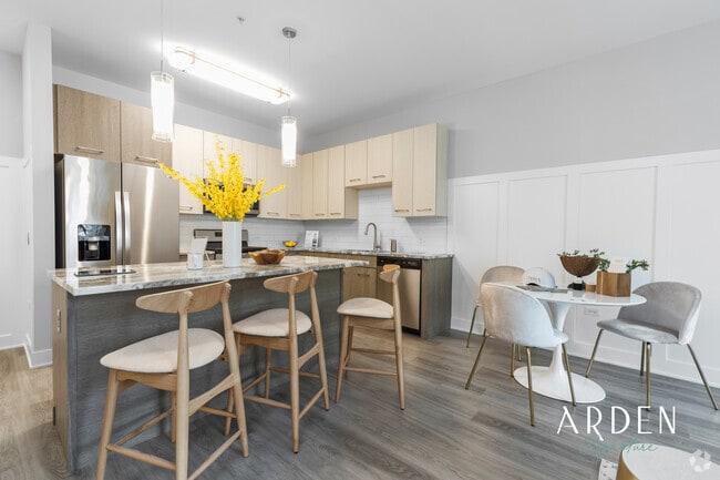 Building Photo - Arden of Warrenville