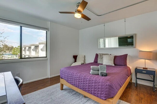 Foto del edificio - 7720 E Heatherbrae Ave