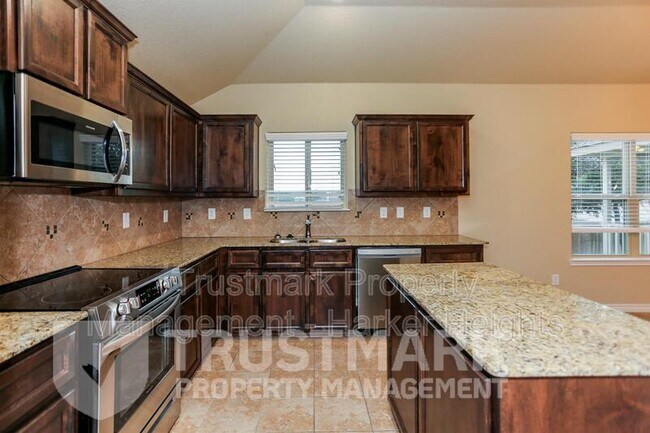 Building Photo - 1304 Risen Star Ln