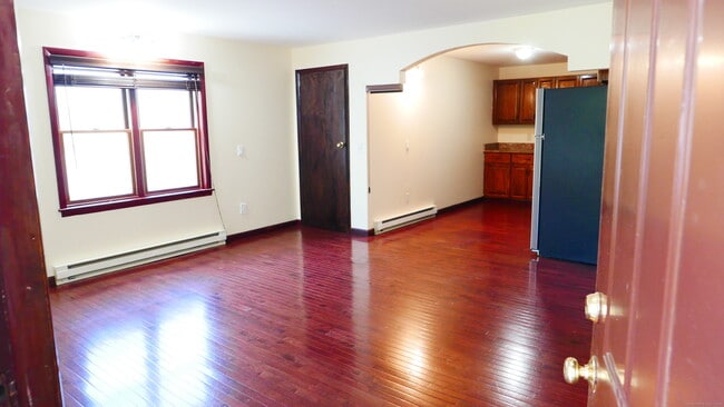 Foto del edificio - 75 Fairfield Ave