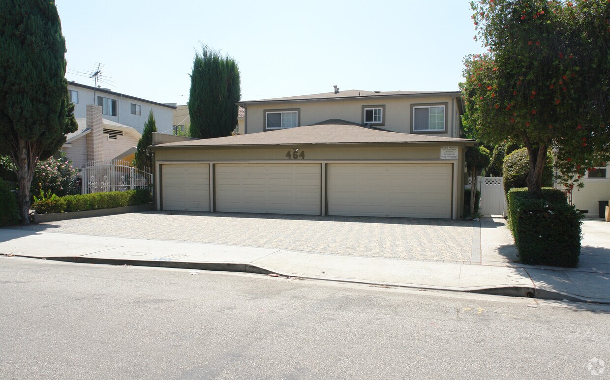 Primary Photo - 464 Ivy St