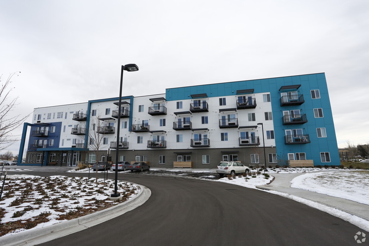 Building Photo - Junegrass Apartments