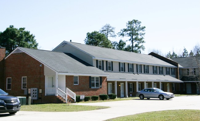 Building Photo - Chase Park Apartments