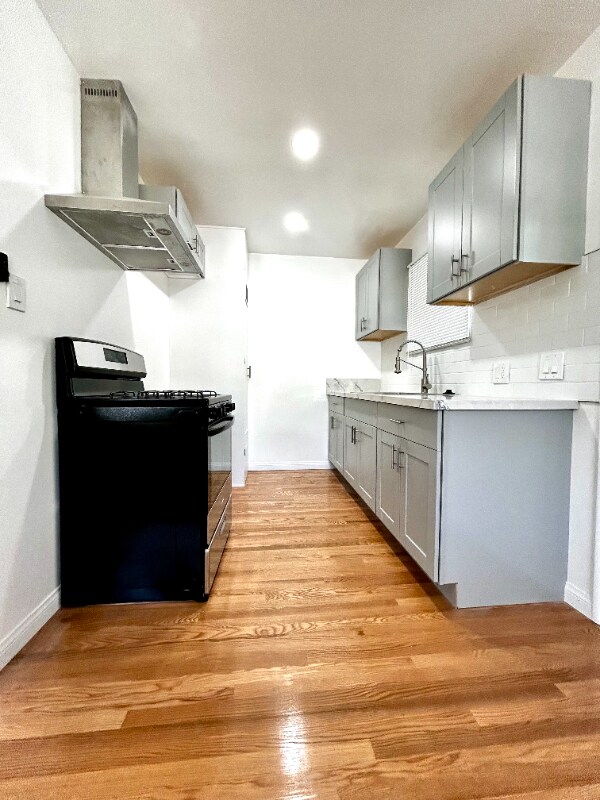 Foto del edificio - 630 W Foothill Blvd