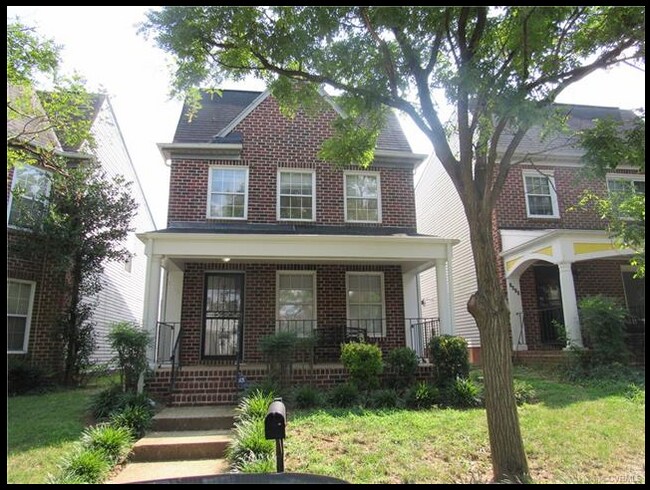 Foto del edificio - 1413 Kemper Street
