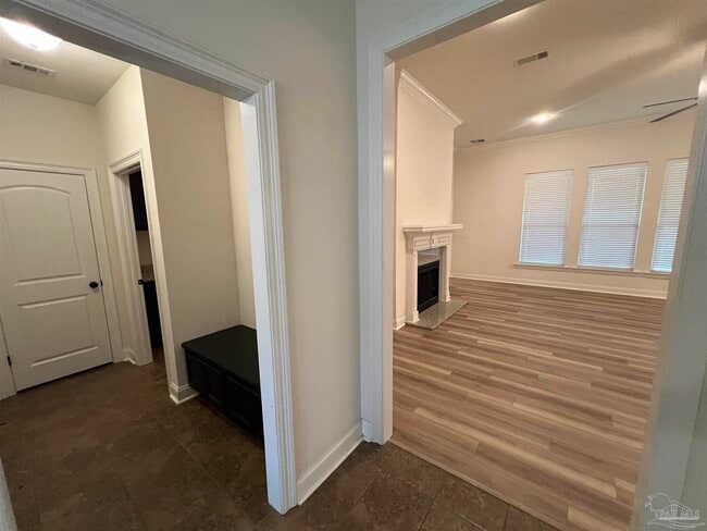 Building Photo - 4726 Pierce Ln
