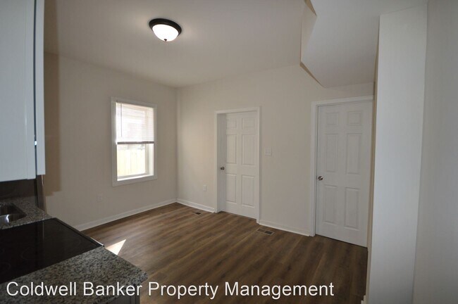 Building Photo - 3 br, 1.5 bath House - 726 Queen St.