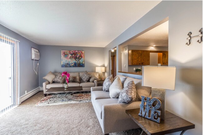 Foto del edificio - 4308 E 26th St