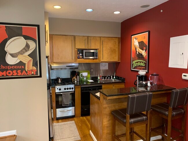 Kitchen - 2802 Olive St NW