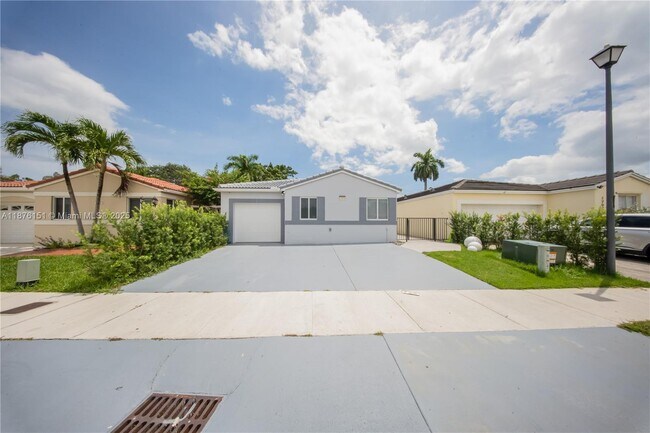 Foto del edificio - 17079 SW 142nd Pl