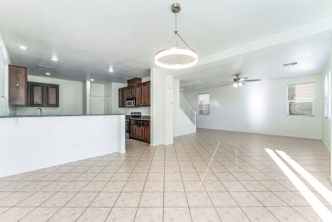 Foto del edificio - Upgraded 3-Bedroom Home in Gated Community!