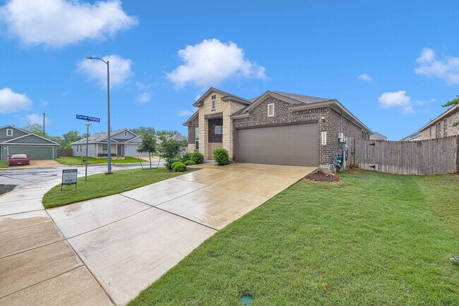 Building Photo - Beautiful rental home near 1604/Culebra