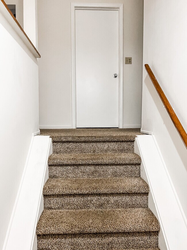 Entrance - 4 Orchard Ln