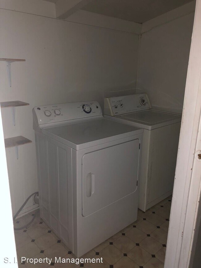 Foto del edificio - 3 br, 1 bath House - 212 S. Emerald