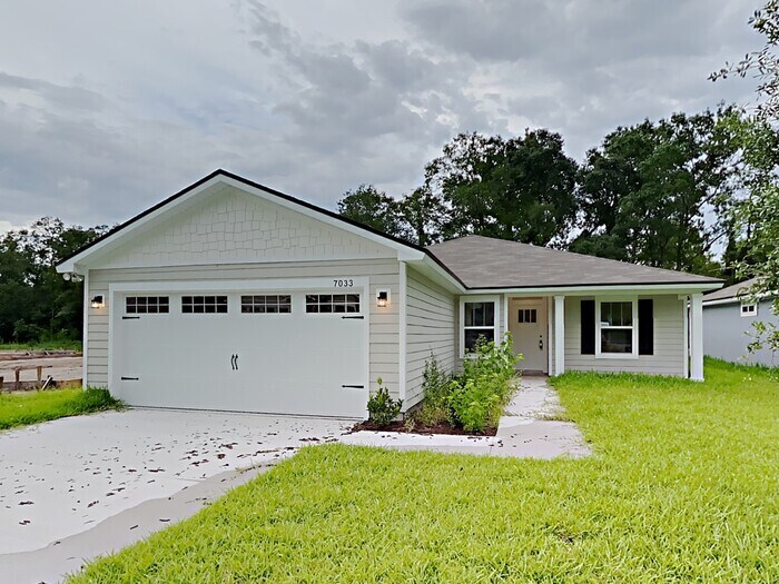 NEW HOME on the WESTSIDE House Rental in Jacksonville, FL