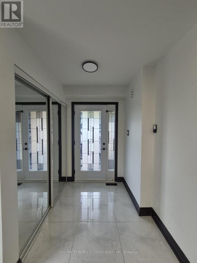 Building Photo - 1292 Godwick Dr