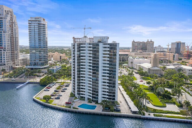 Foto del edificio - 1200 S Flagler Dr