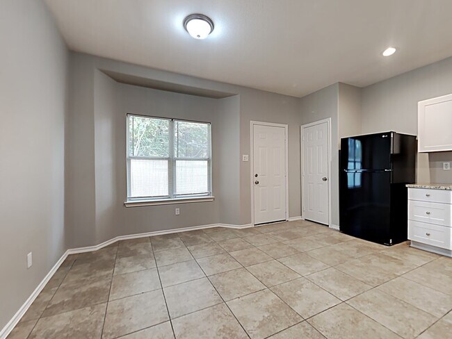 Building Photo - 2630 Arica Ln