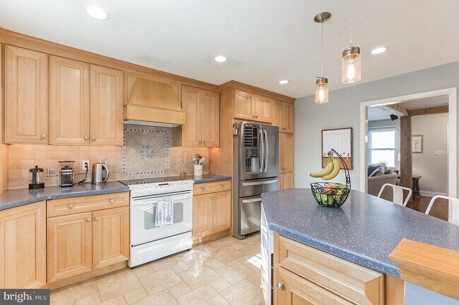 Foto del edificio - 2613 Chinchilla Dr