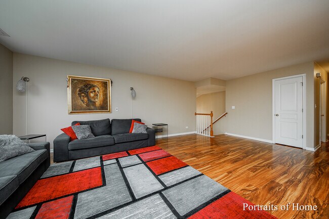 Foto del edificio - 587 Conservatory Ln