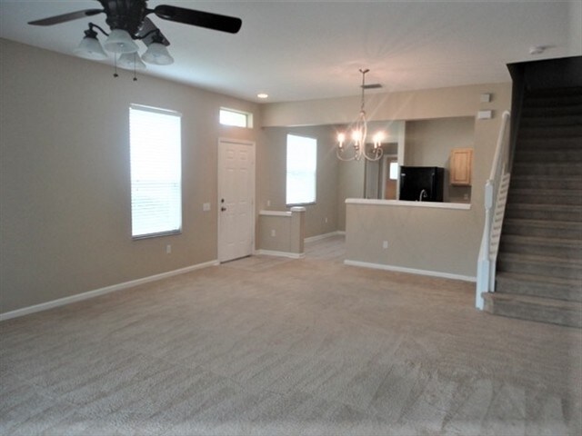 Building Photo - 26611 Castleview Way