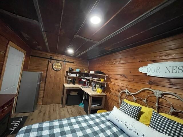 Foto del edificio - 301 Private Rd 4388