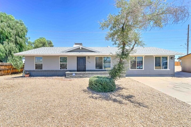 Building Photo - 1716 W Villa Theresa Dr