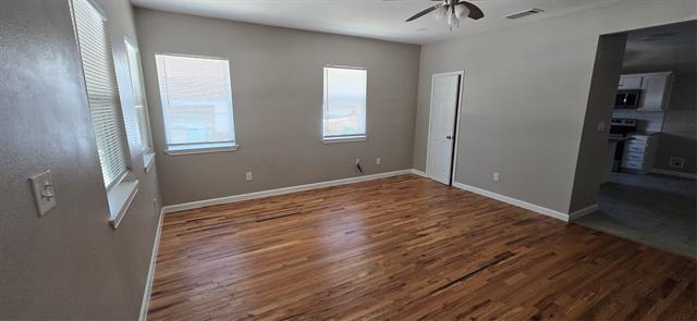 Foto del edificio - 326 N Denver St